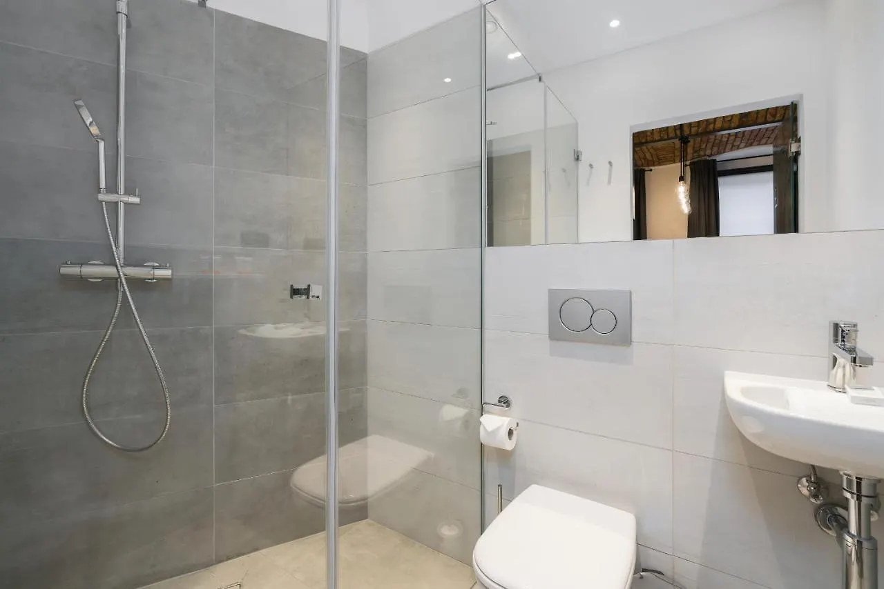 Level -1 Loft Apartments City Center Kopernika Poznan